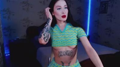Girls wildness: Fulfill your whims and checkout our shows extravaganza with capable livestreamers stripping down and cumming with their sex toys.