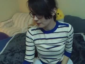 alice_asks from Chaturbate is Freechat