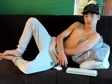 chandler_kenji from Chaturbate is Freechat