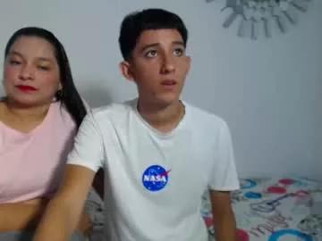 couple_rogelio_and_martina from Chaturbate is Freechat