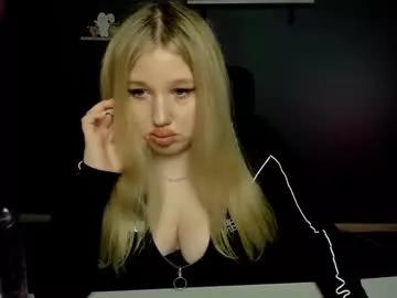 juli_kisss from Chaturbate is Freechat