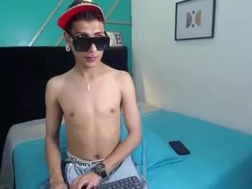 khevinhorny from Chaturbate is Freechat