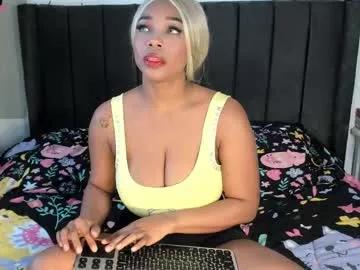 kyliewhiteboobs from Chaturbate is Freechat