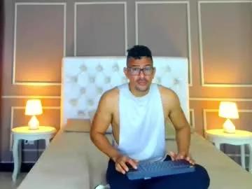 latin_bigmuscle1 from Chaturbate is Freechat