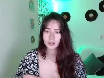 lucy_collins_g from Chaturbate is Freechat