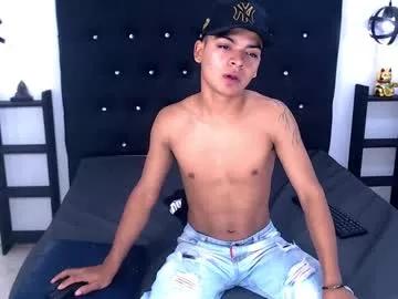 nathan_brown_ from Chaturbate is Freechat