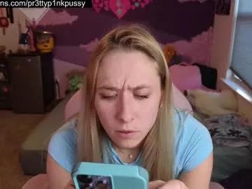 pr3ttyp1nkpussy from Chaturbate is Freechat