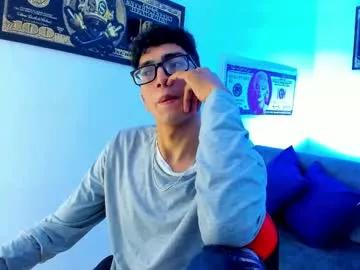 tylerwhiite_ from Chaturbate is Freechat