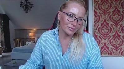 sexyblueyes from Cherry is Freechat