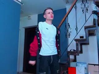 anton_angell from Flirt4Free is Freechat