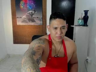 colton_massif from Flirt4Free is Freechat