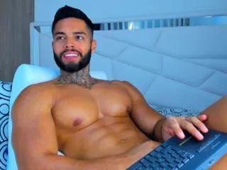 frank_dwayne from Flirt4Free is Freechat