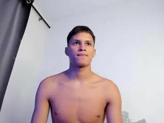 james_owenn from Flirt4Free is Freechat