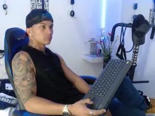 leonard_price from Flirt4Free is Freechat