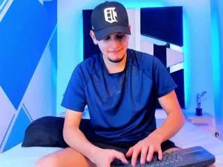 nick_spencerr from Flirt4Free is Freechat