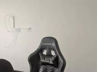 paul_cedrik from Flirt4Free is Freechat