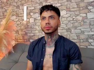 tomas_walker from Flirt4Free is Freechat