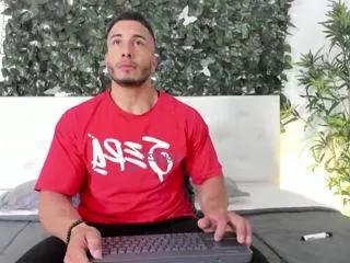 zane_maverick from Flirt4Free is Freechat