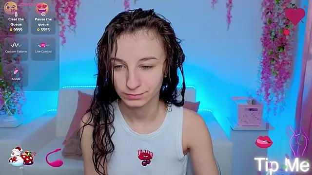 _Nika_Kik from StripChat is Freechat