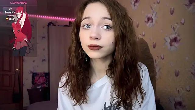 _SofiaBrown from StripChat is Freechat