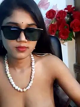 Angel_Riye model from StripChat