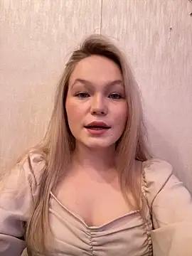 AshleyLonsen from StripChat is Freechat