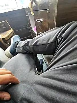 Blackdickguy from StripChat is Freechat