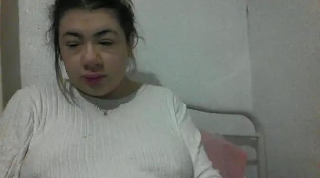 CamilaCherryX from StripChat is Freechat