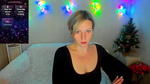 DevilsMarine from StripChat is Freechat