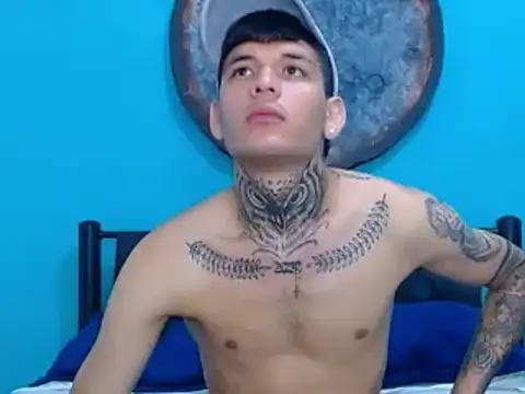 Dirtymatthew from StripChat is Freechat