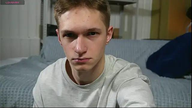 dustyn_fox from StripChat is Freechat