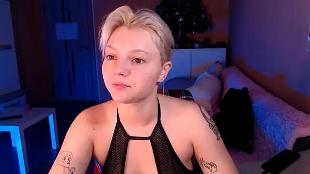 Elizabeth_Scarlet from StripChat is Freechat