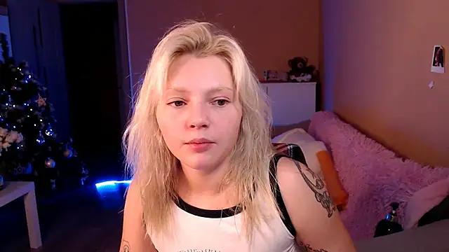 Elizabeth_Scarlet from StripChat is Freechat