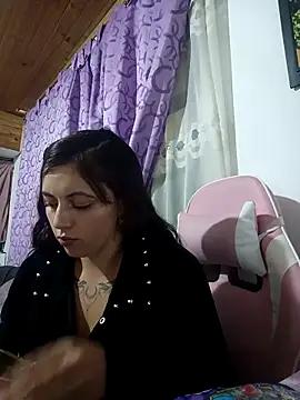 Isabella_Delight_ from StripChat is Freechat