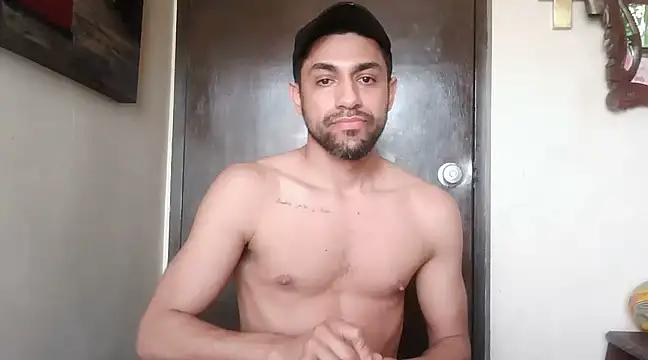 kevinbolena from StripChat is Freechat