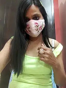 Khushi_hotgoddess from StripChat is Freechat