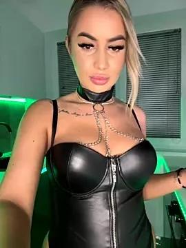 Beautiful freechat delights: Appease your need for office online streams and explore your kookiest desires with our horny streamers pick, who offer satisfaction.