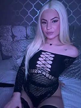 Lexy669 from StripChat is Freechat