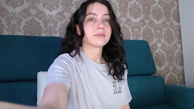 Louise_Lavender from StripChat is Freechat