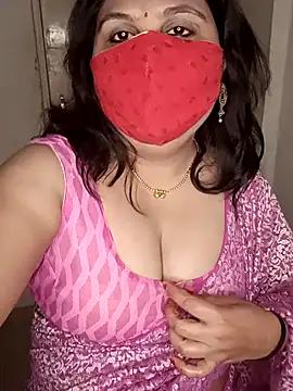 Love-priya from StripChat is Freechat