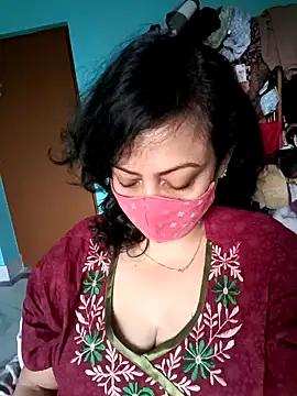 love_suman from StripChat is Freechat