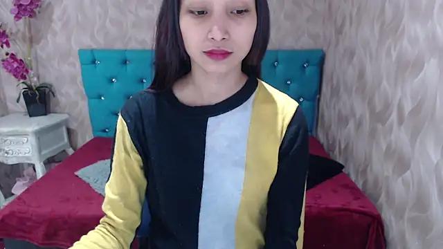 MadelineDoll from StripChat is Freechat