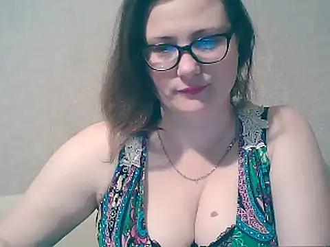 MerryLaCherry from StripChat is Freechat