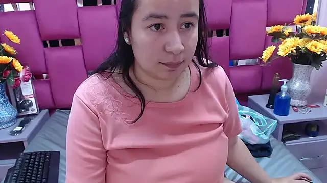 NaomyPrinces from StripChat is Freechat