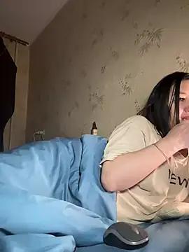 Naughtbaby_2025 from StripChat is Freechat