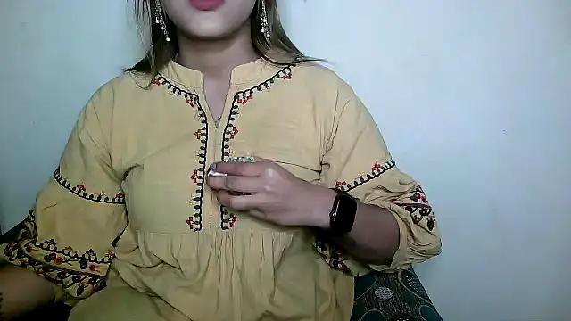 Princess_noorjahan from StripChat is Freechat