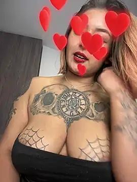 Rae_Lil_White from StripChat is Freechat