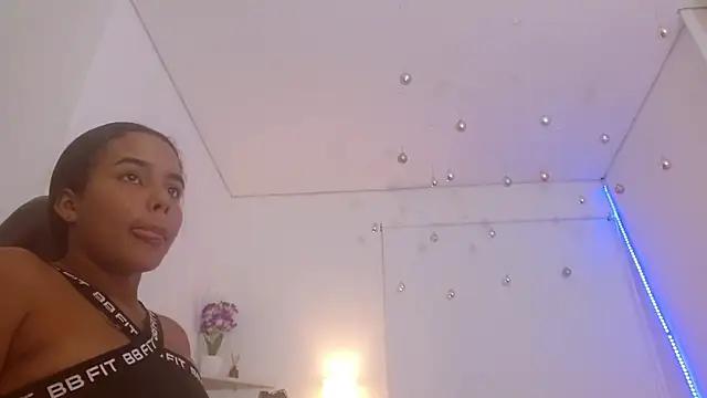 Roxy_Stonee from StripChat is Freechat