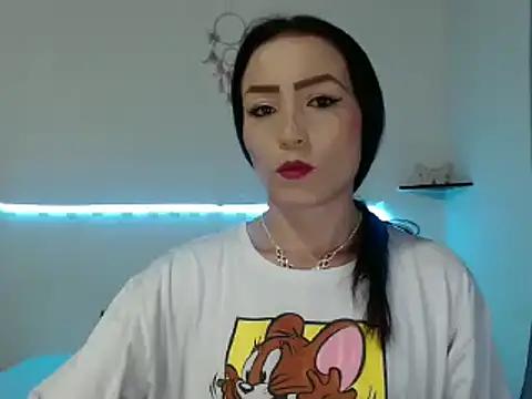 Sara-Guzman1 from StripChat is Freechat