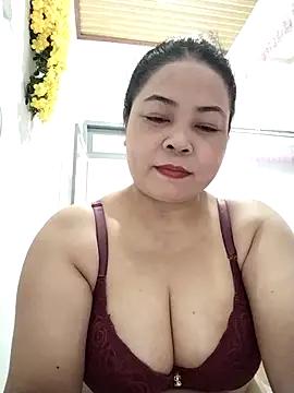 Sexy-bigtits2024 from StripChat is Freechat